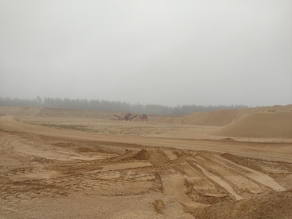 Septimáni zase těží, tentokrát živec