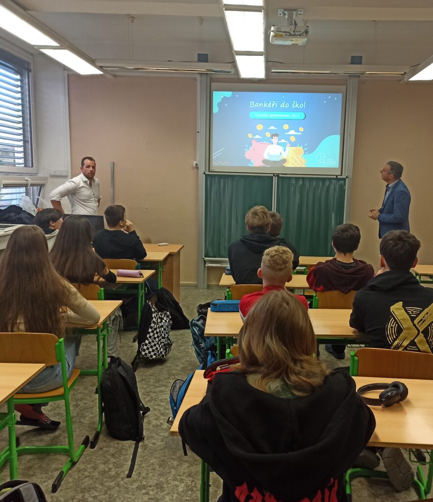 Bankéři do škol