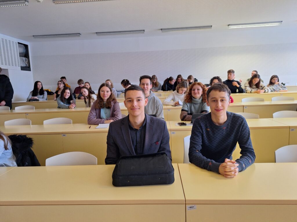 Olomoucký fyzikální kaleidoskop