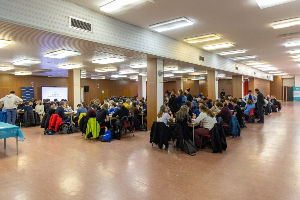 Fyzikální náboj 2024