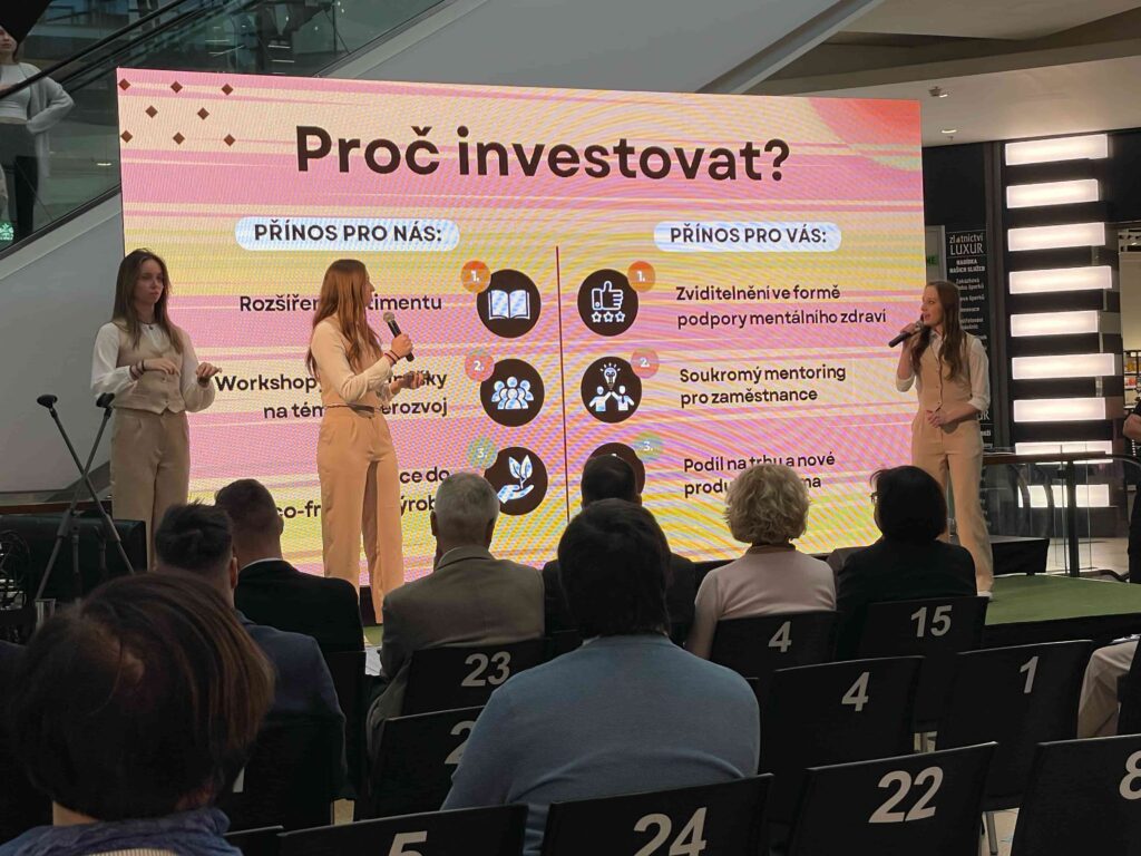 Úspěch našich studentek na veletrhu JA EXPO 2025