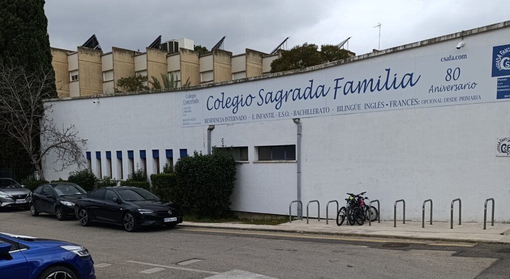 Stínování na škole Colegio Sagrada Familia v Zaragoze