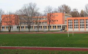 Obrázek k akci: Vánoční turnaje ve streetbalu a volejbalu